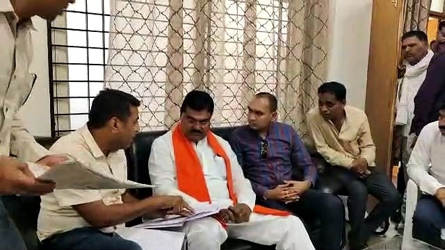 कक्षा 5 वीं 8 वीं के रिजल्ट की विसंगतियां दूर करने दिया ज्ञापन