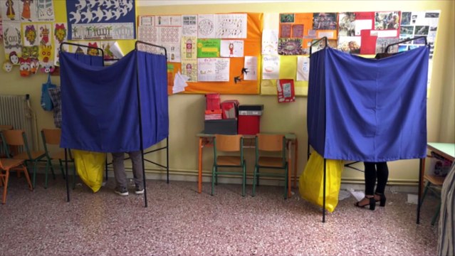 Το Star στα εκλογικά κέντρα των κομμάτων στη Λαμία