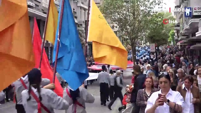 Samsun'da 1919 metrelik dev bayrak yürüyüşü