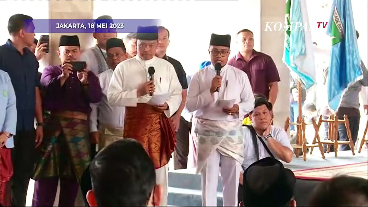 Ekspresi Prabowo Didoakan Jadi Presiden Saat Hadiri Acara di Masjid Istiqlal