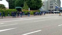 Basilea-Fiorentina, i primi tifosi arrivano allo stadio