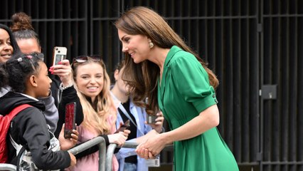 Kate Middleton's Kelly Green Shirtdress Was Sending a Special Message