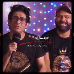 Kutta Is Ko dekh K Pathar Uthata