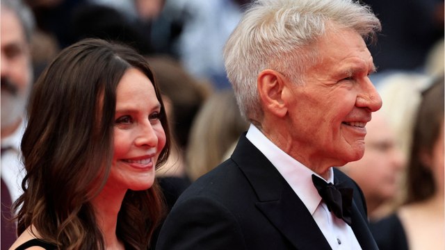 Voici - Cannes 2023 : Harrison Ford fait sensation sur le tapis rouge pour la montée des marches d'Indiana Jones