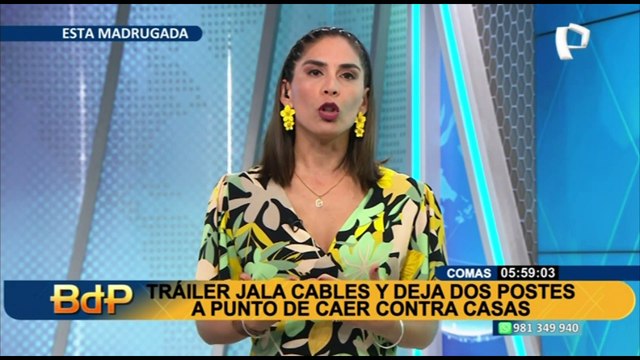 Tráiler jala cables y deja tres postes a punto de caer en calle de Comas