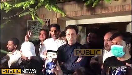 Imran khan ka awami andaz raat ke is pehar achanak karkunan ko hosla dene aa gay | Public News | Breaking News | Pakistan Breaking news