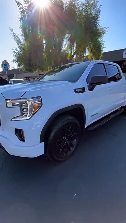 2023 GMC Sierra 1500 || 2023 GMC Sierra 1500 AT4X || 2023 GMC Sierra 1500 Denali || 2023 Ram 1500 