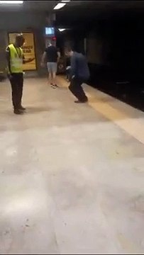 'Caos' em Lisboa. As imagens da perseguição no metro da Bela Vista