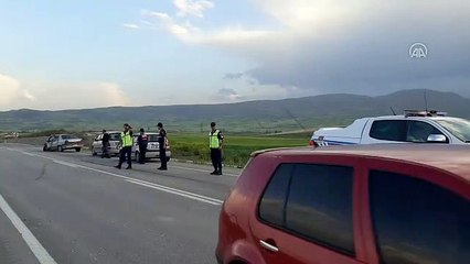 Ortaköy yolunda trafik kazası! Yaralılar var