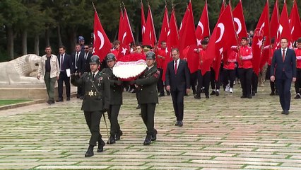 ANKARA - Kasapoğlu Anıtkabir'i ziyaret etti (2)