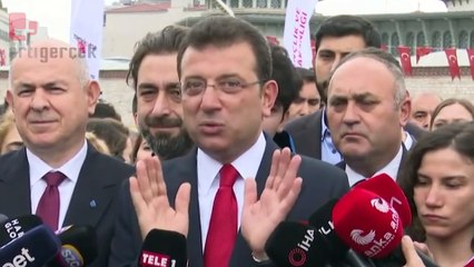 Télécharger la video: İmamoğlu'dan 19 Mayıs törenlerine eleştiri: Korsan bir çelenk töreni yapıyoruz