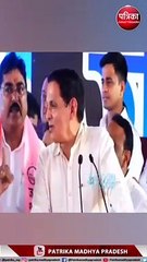 मंच पर चढ़ गए भाजपा के मंत्री कमल पटेल