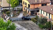 Sant'Agata sul Santerno, auto travolte e strade di fango: il disastro visto dal drone