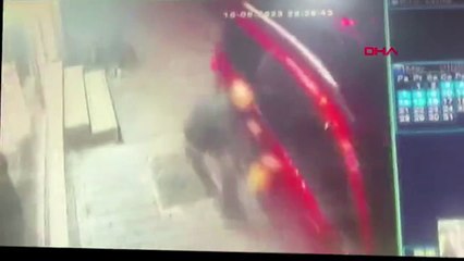 Aracının çalınmasına engel olmak isteyen sürücü ölümden döndü