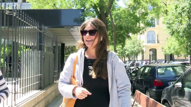 Isabelle Junot, en la recta final de su embarazo, da la cara por Tamara Falcó