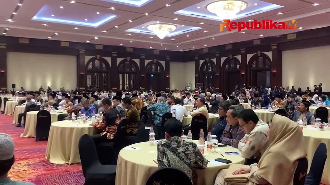 MUI Beri Penghargaan Kepada Korban Penembakan di MUI