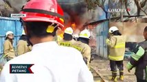 Kebakaran Gudang Plastik di Jakarta Barat, 15 Unit Mobil Damkar Dikerahkan