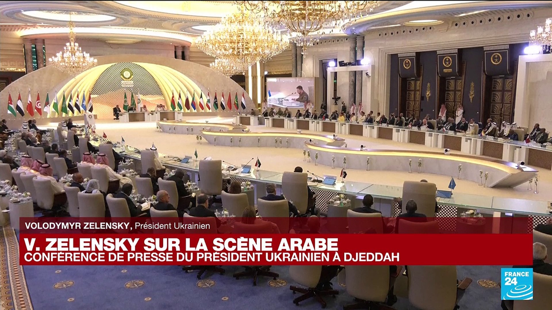 au-sommet-de-la-ligue-arabe-zelensky-remercie-ben-salmane-pour-son