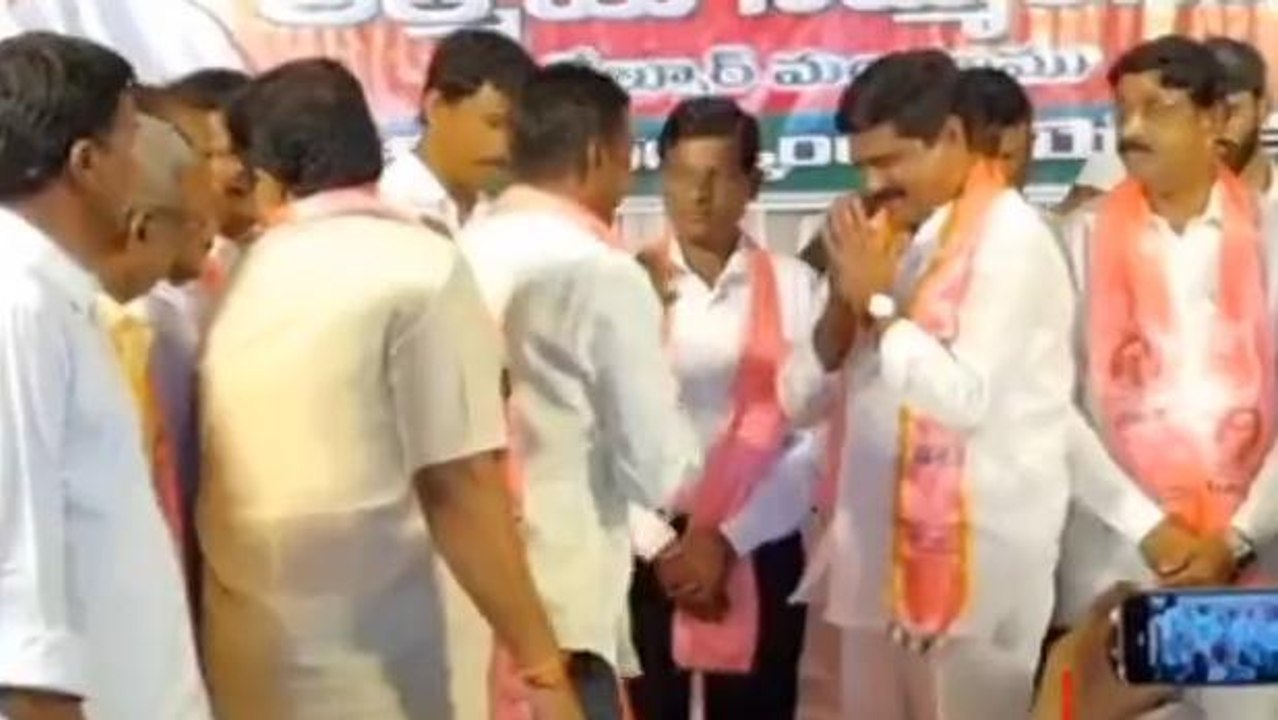 బాల్కొండ: మంత్రి సమక్షంలో బీఆర్ఎస్ పార్టీలోకి భారీగా చేరికలు.. వారికి షాక్..!