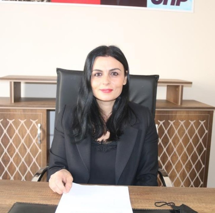 Skandal paylaşım CHP'li başkanı görevinden etti