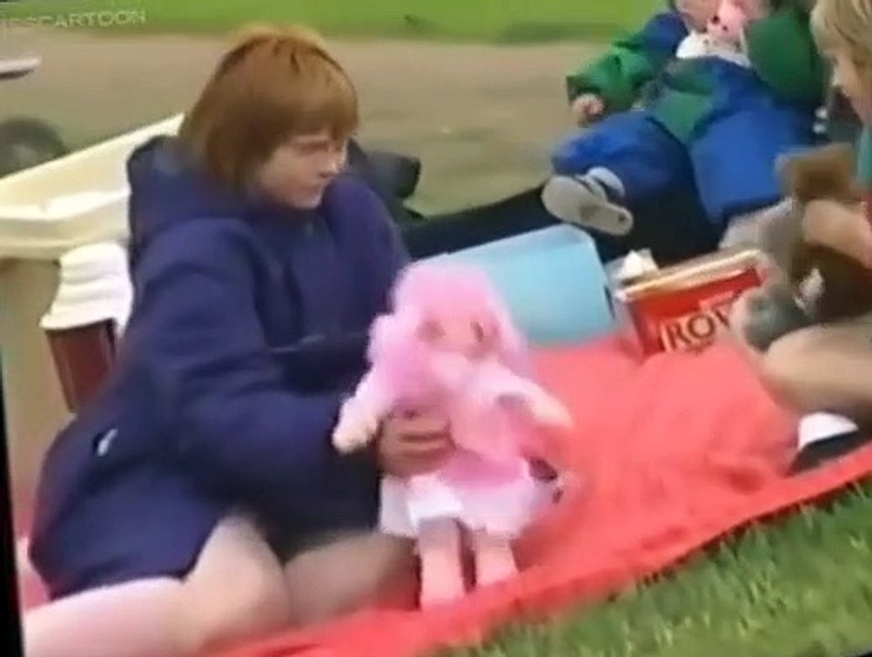 Rosie and Jim Rosie and Jim S02 E022 Puppet Show