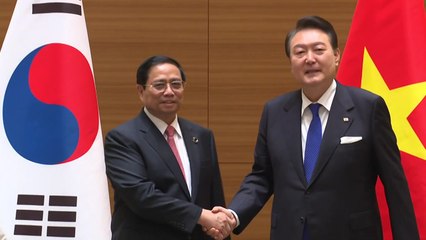 尹, 히로시마 이틀째 연쇄 양자회담...G7 정상회의 무대 데뷔도 / YTN