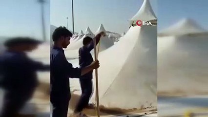 Mekke'de hac ibadeti için çadırlar yıkandı