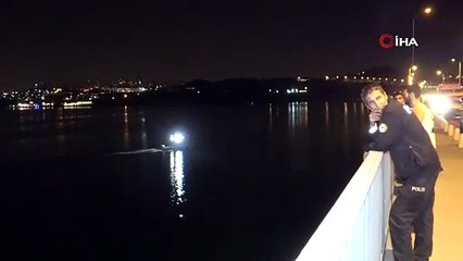 Adana’da köprüden göle düşen kişi kayboldu