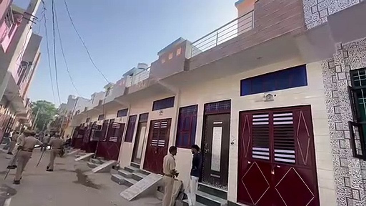 अवैध विला बचाने के लिए गृह प्रवेश, जेडीए ने बाहर निकाल लगाई सील