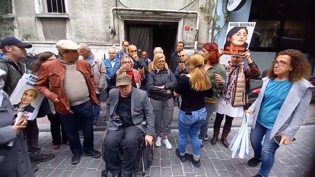 Cumartesi Anneleri’nin gözaltına alınmasına ilişkin basın açıklamasına da polis müdahalesi