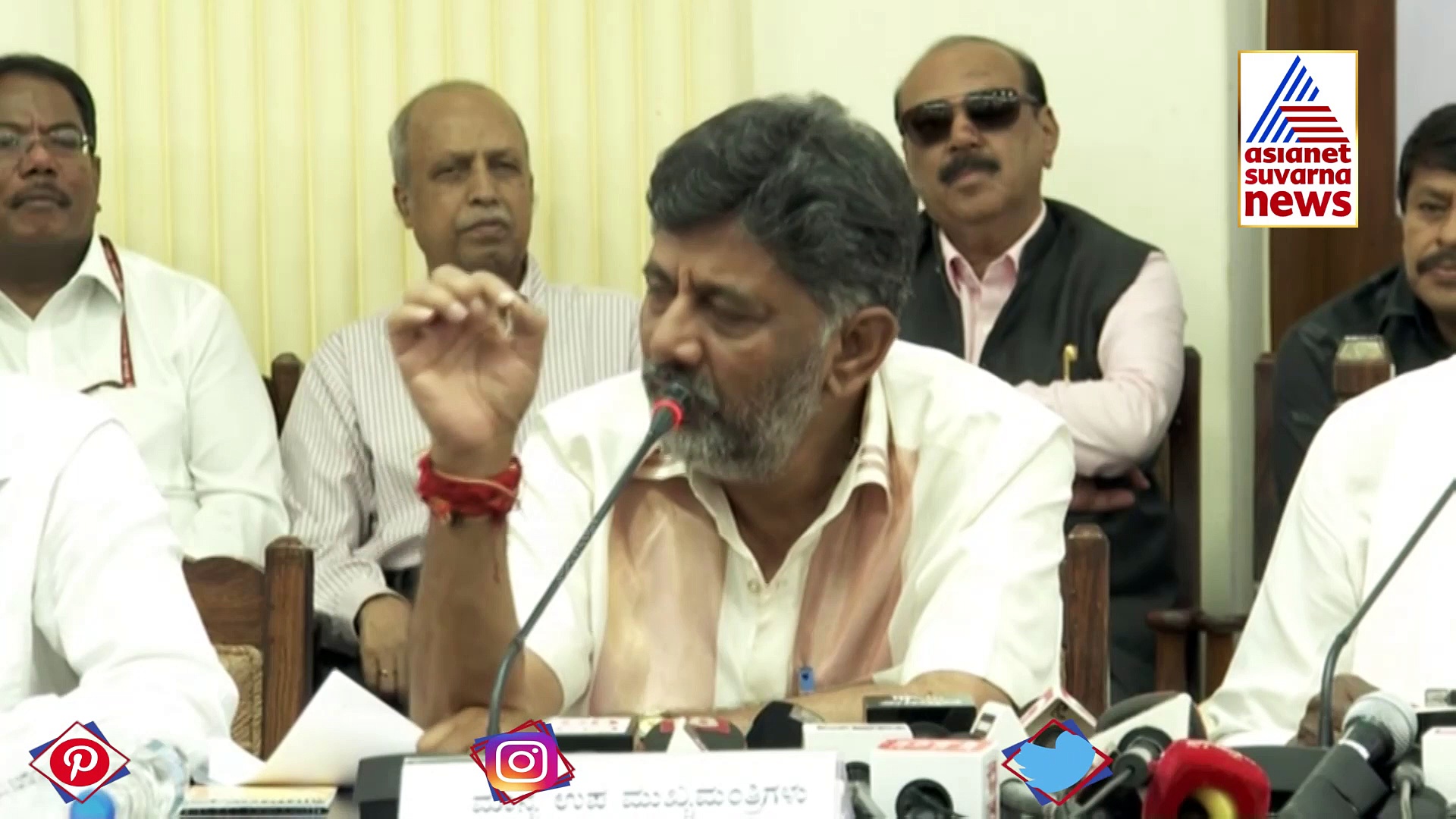 'ಬೀದಿಯಲ್ಲಿ ಹೋಗೋರಿಗೆಲ್ಲಾ ದುಡ್ಡು ಕೊಡೋಕ್ಕಾಗುತ್ತ..' ಗ್ಯಾರಂಟಿ ಬಗ್ಗೆ ಡಿಕೆಶಿ ಕೊಂಕು!