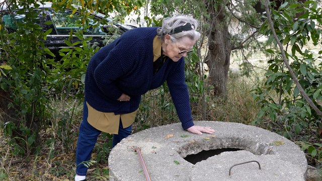 Je ne peux plus prendre de douche : à cause de la sécheresse, Josée, 76 ans, vit sans eau depuis trois mois