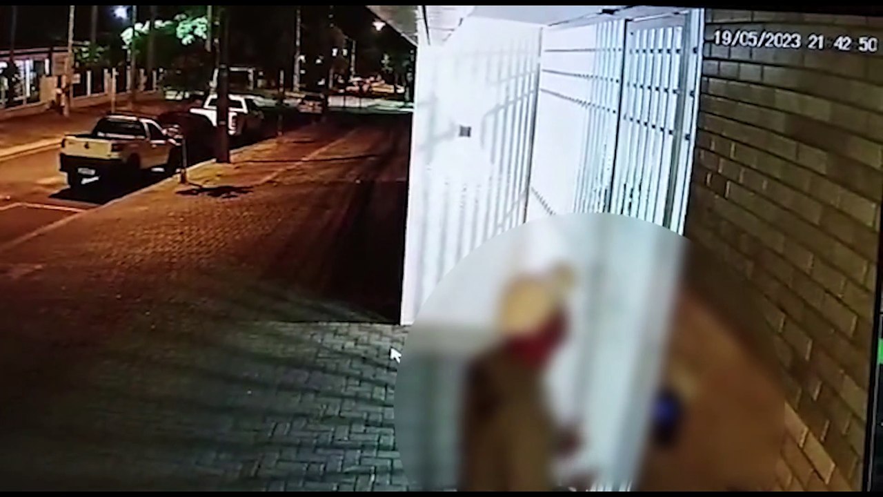 Moradores fazem alerta sobre caso de trio que interfona para apartamentos se passando por vizinho para ter acesso a prédio