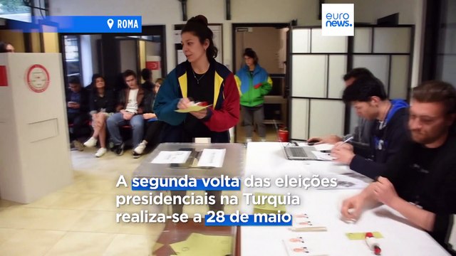 Turcos que vivem no estrangeiro já votam na segunda volta das presidenciais
