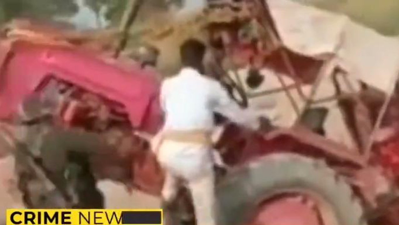 गया: अवैध बालू माफियाओं ने पुलिस के साथ जबरन बालू से लदे ट्रैक्टर छीनकर हुआ फरार