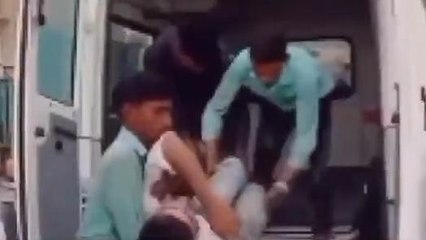 सभंल: तेज रफ्तार कार ने बाइक सवारों को रौंदा, तीन लोग हुए गंभीर रूप से घायल