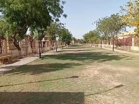 Video: भीषण गर्मी में बिजली-पानी का संकट, सफाई में सुधार की दरकार