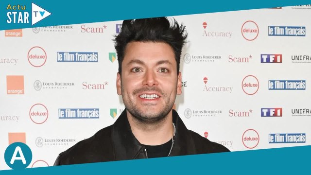 J'osais pas lui parler : Kev Adams au lever du lit avec Iris Mittenaere, son ex-colocataire balanc