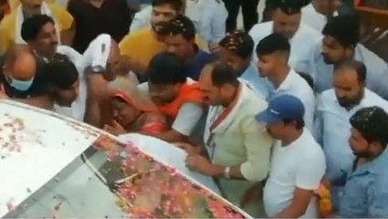 शिवपुरी: करैरा पहुंचे केंद्रीय मंत्री सिंधिया, भाजपा कार्यकर्ताओं ने किया भव्य स्वागत