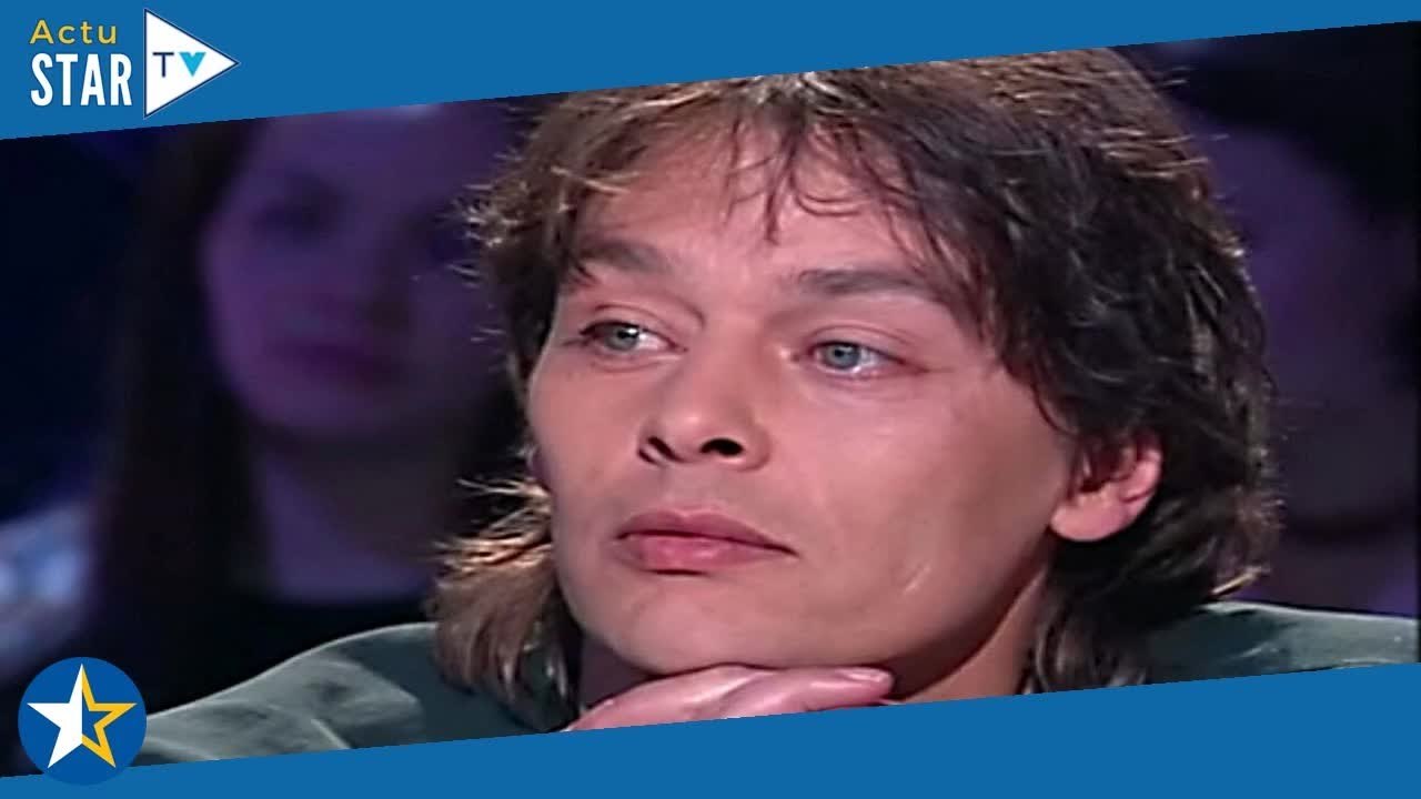 Mort d'Ari Boulogne : pourquoi le fils illégitime d'Alain Delon était en fauteuil roulant