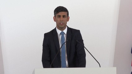 英 총리 "올여름 우크라이나 조종사들 훈련 시작" / YTN