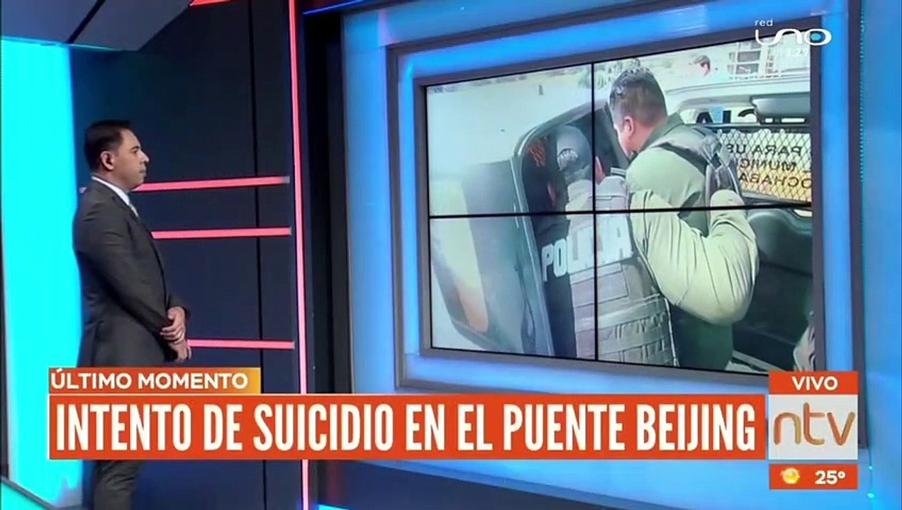 "¡Lo rescatamos!": Ciudadanos evitaron que un hombre se lance del puente Beijing
