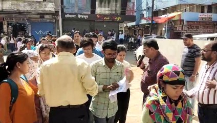 Скачать видео: video story- पहली पाली में 2309 व दूसरी पाली में 2290 परीक्षार्थियों ने दी एमपीपीएसी की परीक्षा