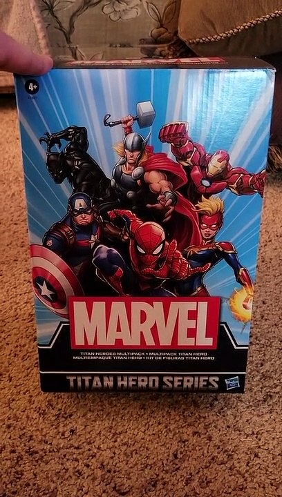 Marvel Titan Hero Series Action Figure Multipack, 6 Action Figures, 12-Inch Toys, Inspired Comics, for Kids Ages 4 and Up (Amazon Exclusive) Toys & Games