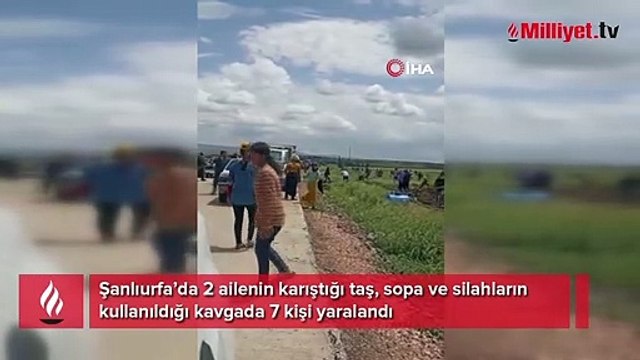 Ailelerin taşlı, sopalı, silahlı arazı kavgası cep telefonu kamerasında