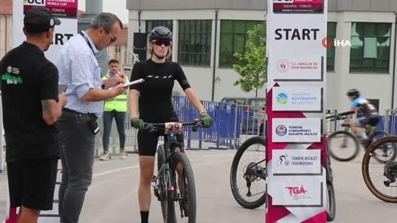 UCI Dağ Bisikleti Eliminator Dünya Kupası'nın birinci etabı Sakarya'da yapıldı