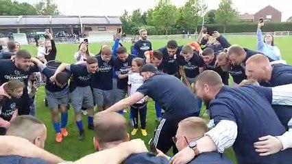 TOUT LE GROUPE SENIORS FÊTE LE TITRE DE CHAMPION D2 et D3 SAISON 2022/2023