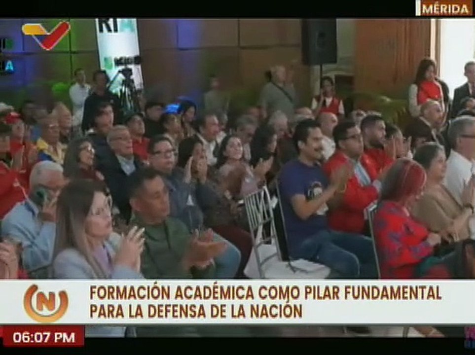 Gob. de Mérida Jehyson Guzmán "Nosotros nos formamos para defender el legado de Bolívar"