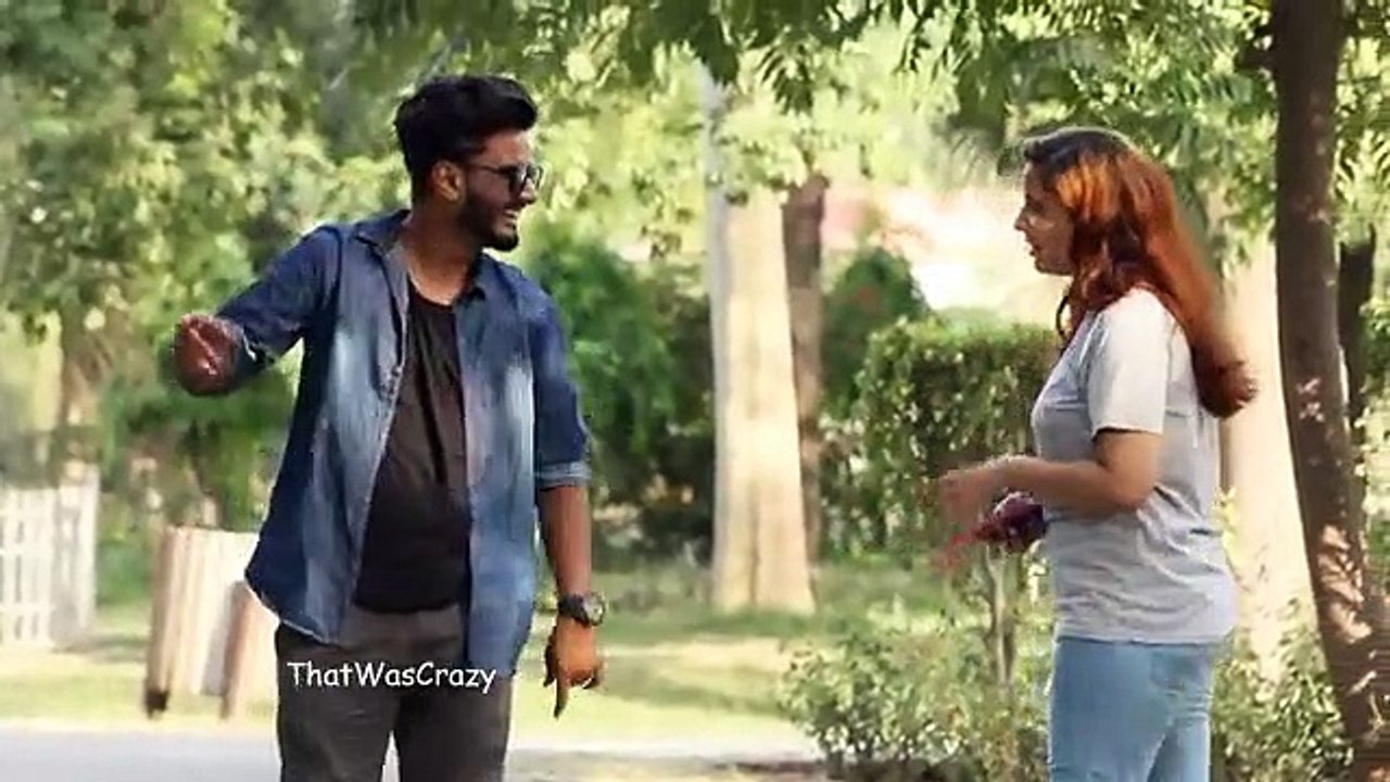 _Attitude_Mat_Dikhao%21__Prank_on_Cute_Girls_%40ThatWasCrazy(360p)