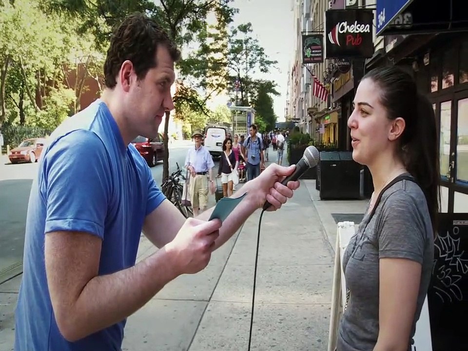 Billy On The Street - S02E04 - The Lesbian Lightning Round, with Andy Cohen